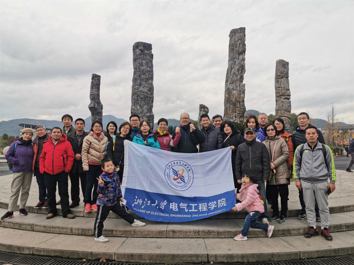 微信图片_20191206112037_副本.jpg